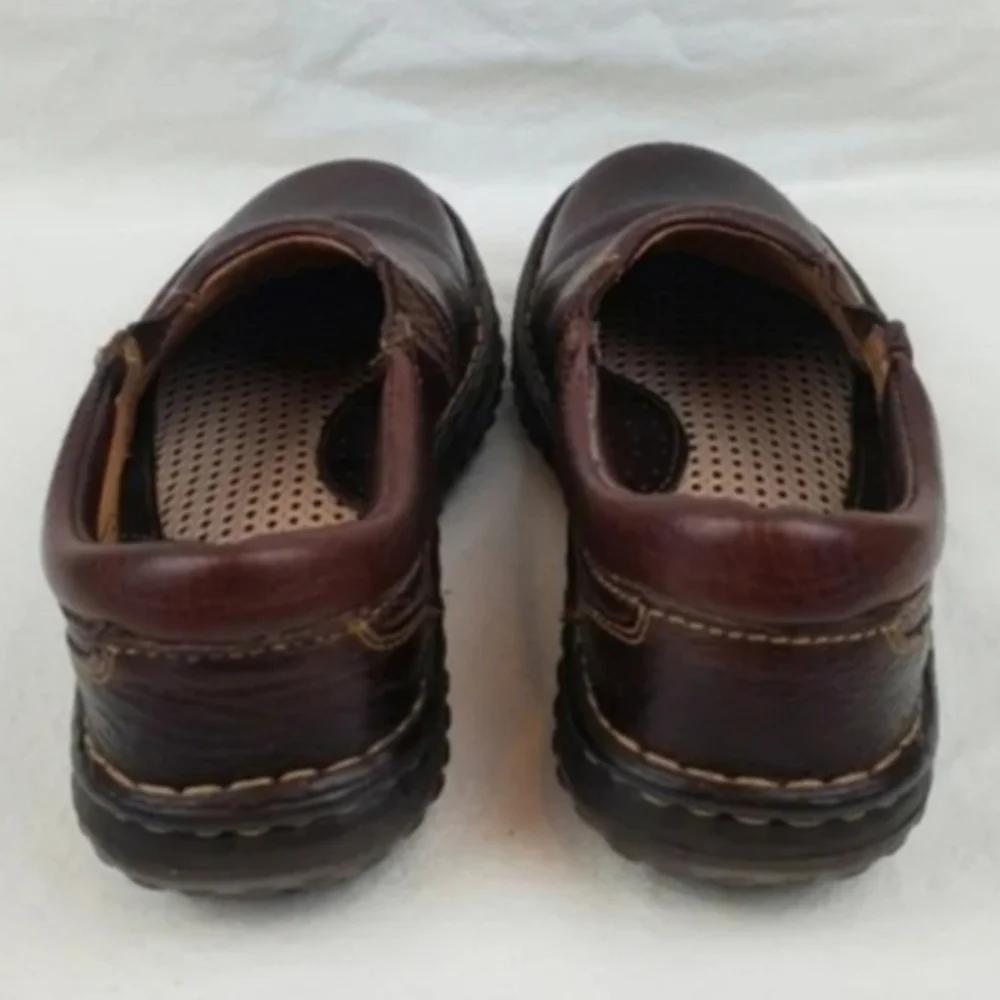 Born brown leather flat loafers Size 6/36.5